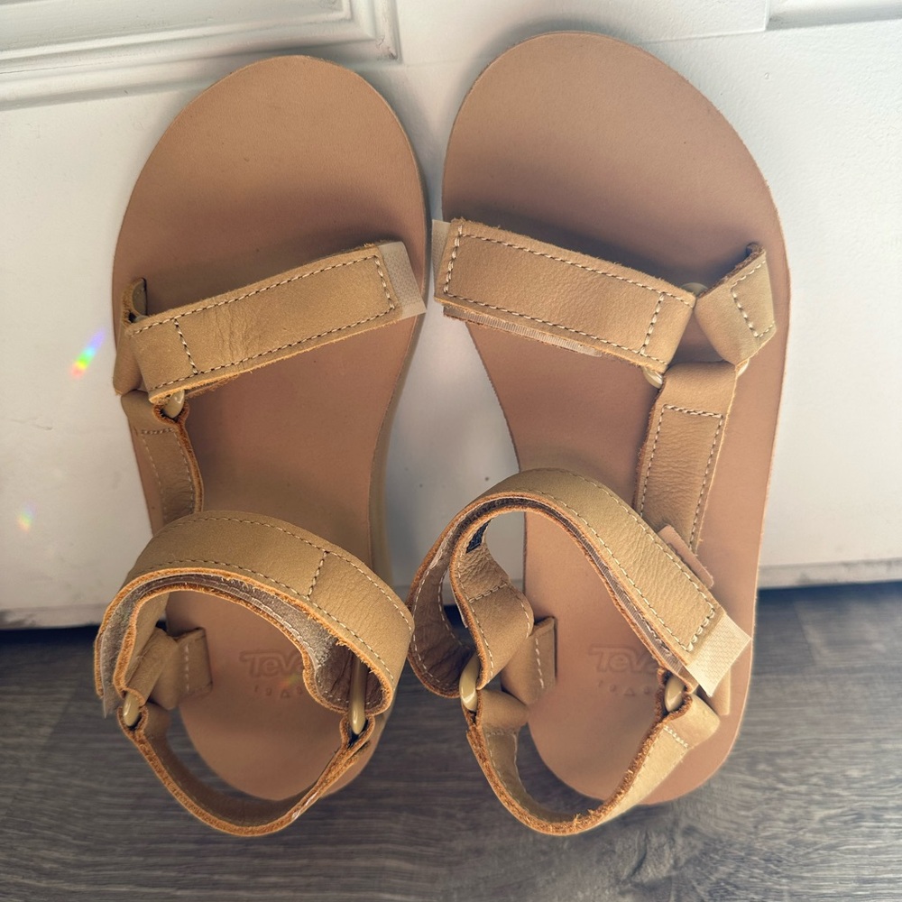 Teva sandal